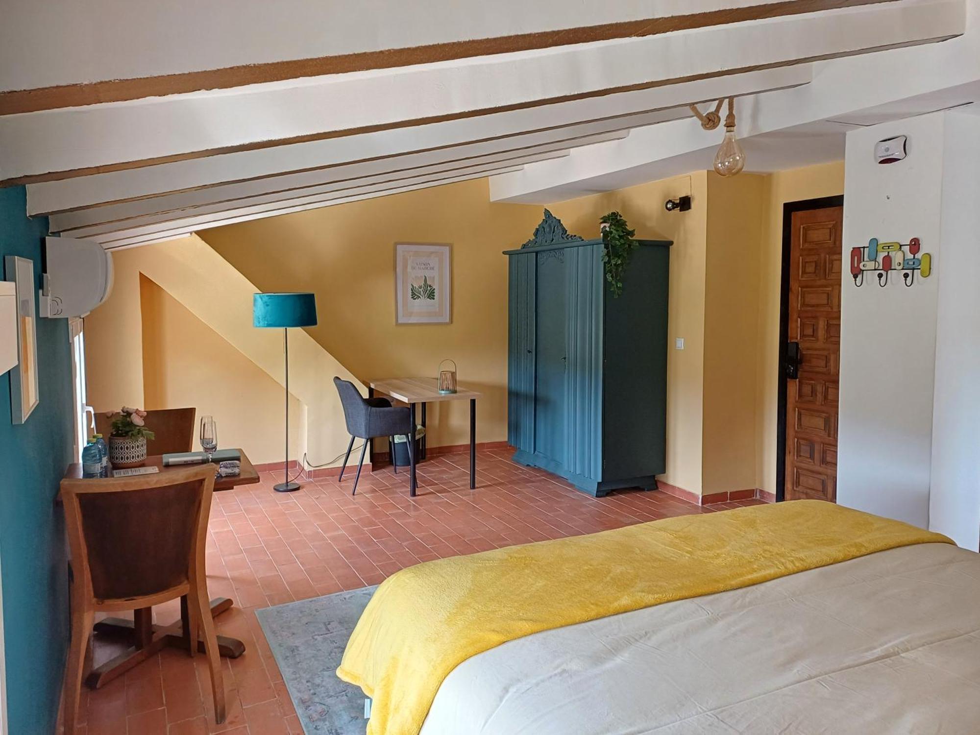 B&B Casa Vitalidad Онтеньенте Экстерьер фото